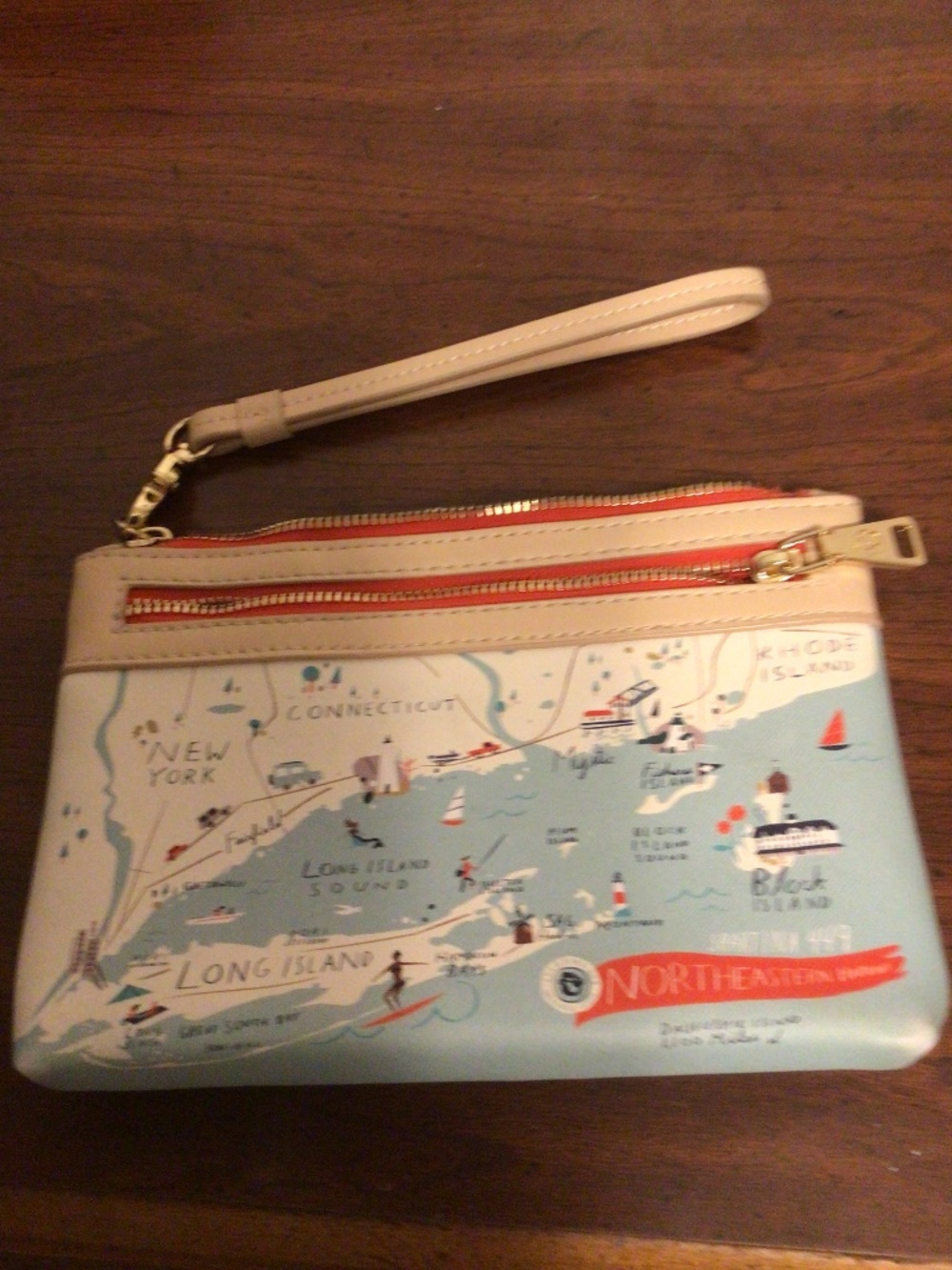 Spartina 449 wristlet with New England states and East coast map